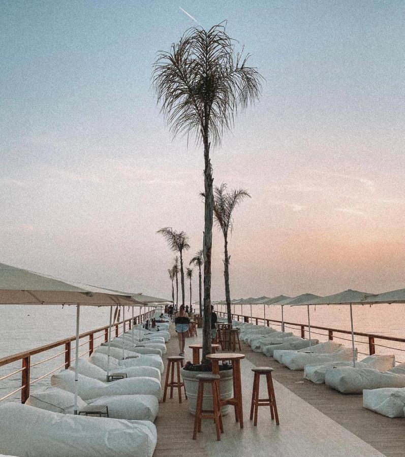 Klajdi Resort & Spa غوليم المظهر الخارجي الصورة Sunset at the beach