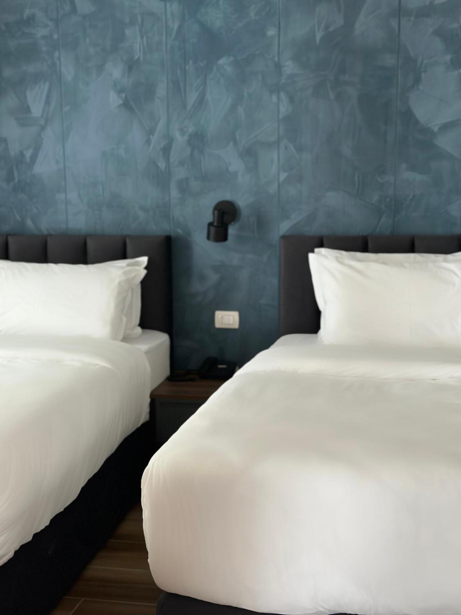 Klajdi Resort & Spa غوليم الغرفة الصورة A room at the hotel