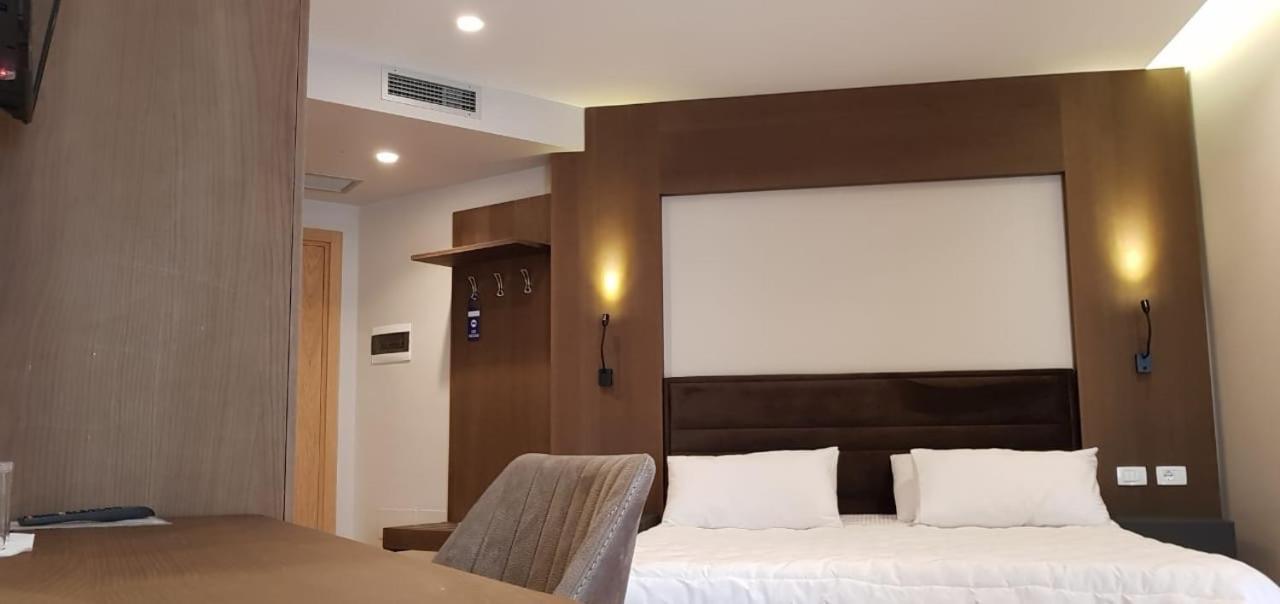 Klajdi Resort & Spa غوليم المظهر الخارجي الصورة A room at the hotel